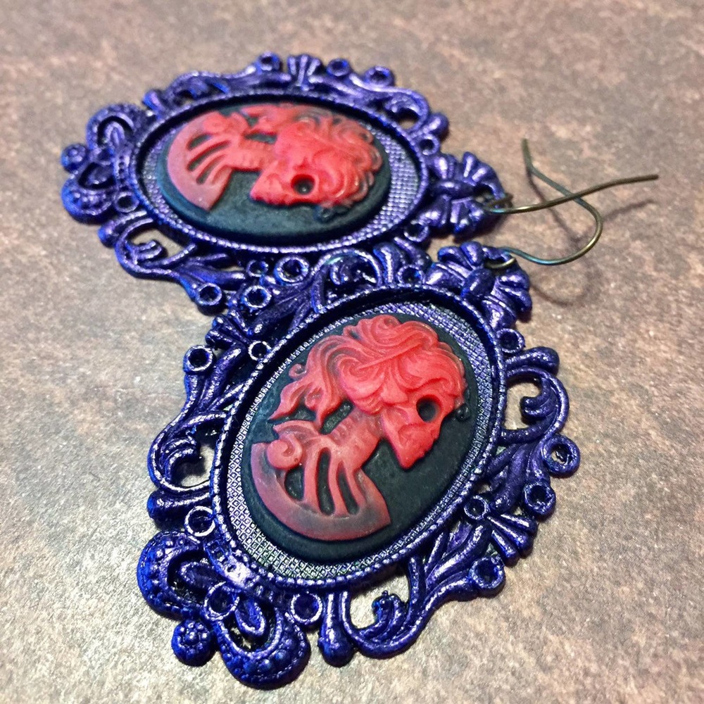 Handmade gothic lolita skull purple earrings - Picture 4 of 10